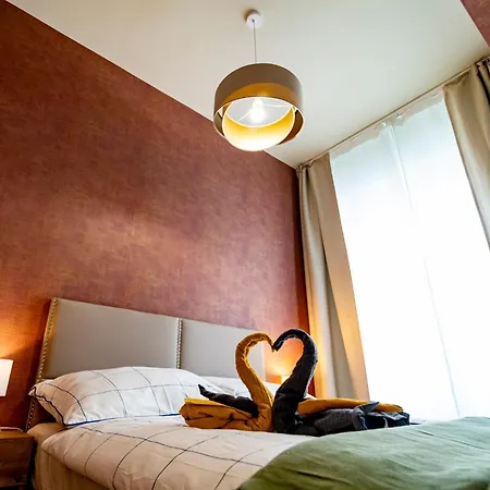 Feel Home Central Superior # Ac # Elevator Апартаменты *